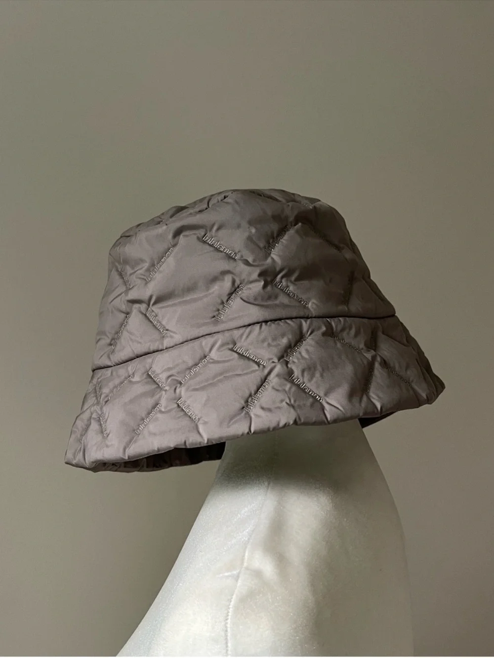 lululemon Ash Grey Quilted Fleece-Lined Bucket Hat